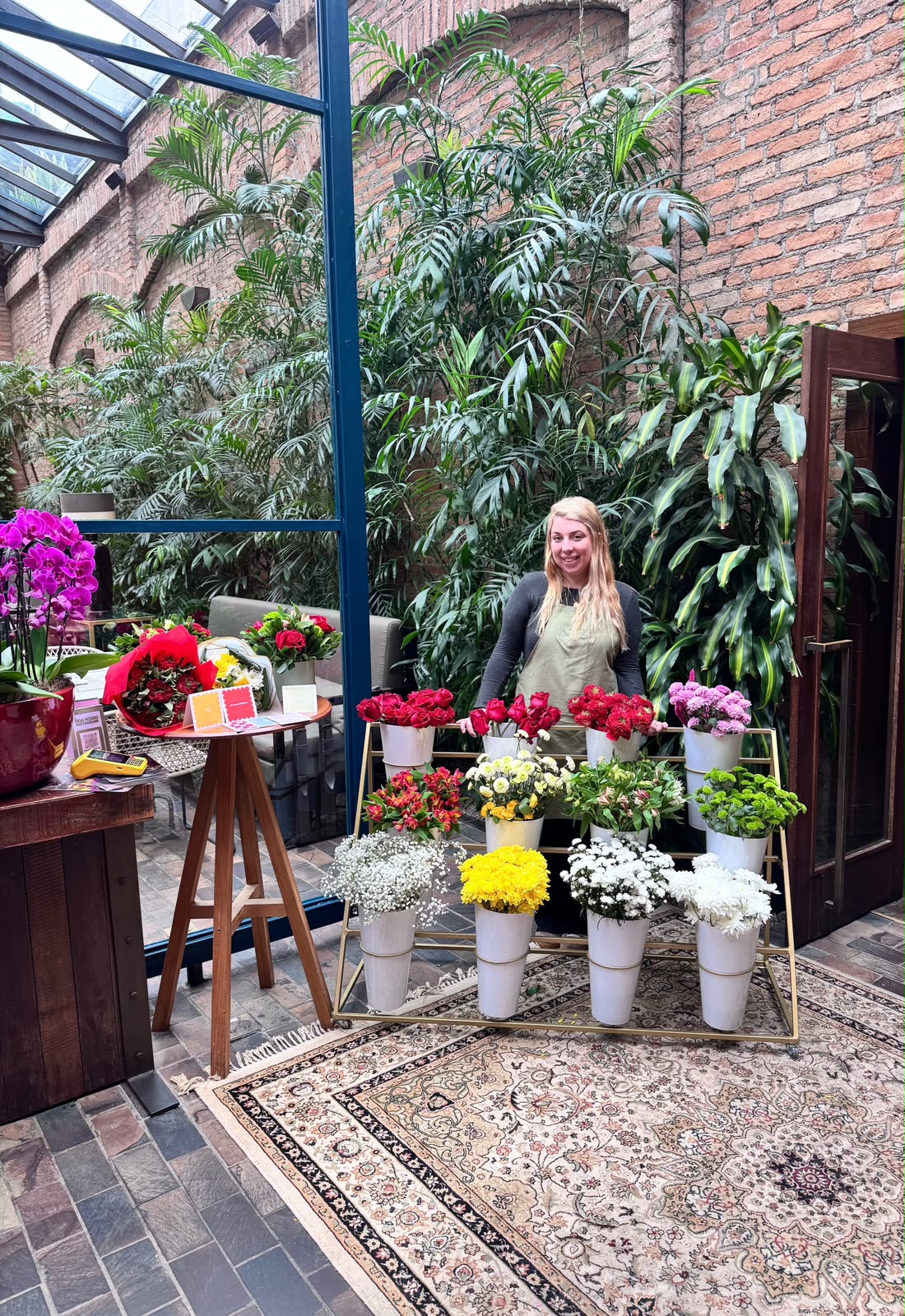 FLOWER BAR